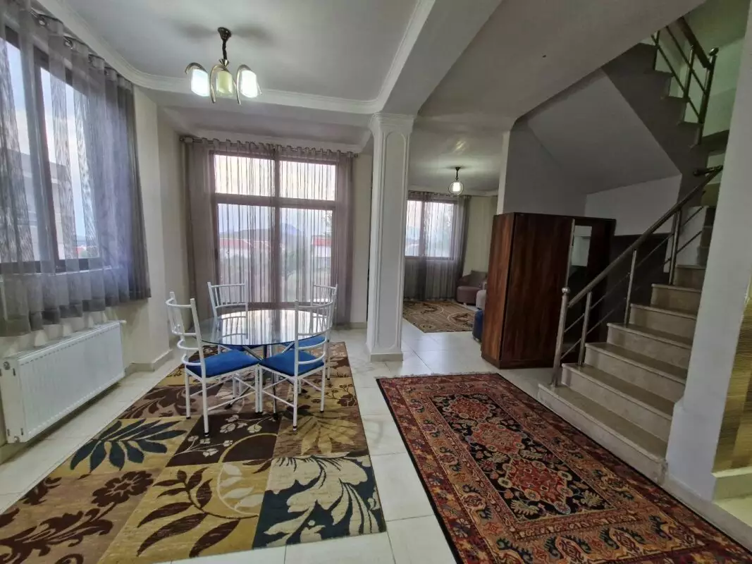 Alibaba https://cdn.alibaba.ir/ostorage/hotel-accommodation-images/6857e61fa1e6f83605b738df_سه خوابه شش نفره.webp